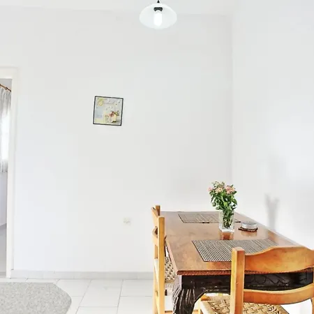 Maria On The 아파트 아카라비