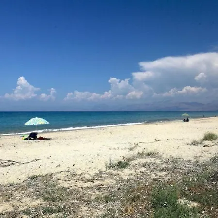 Maria On The * Acharavi (Corfu)